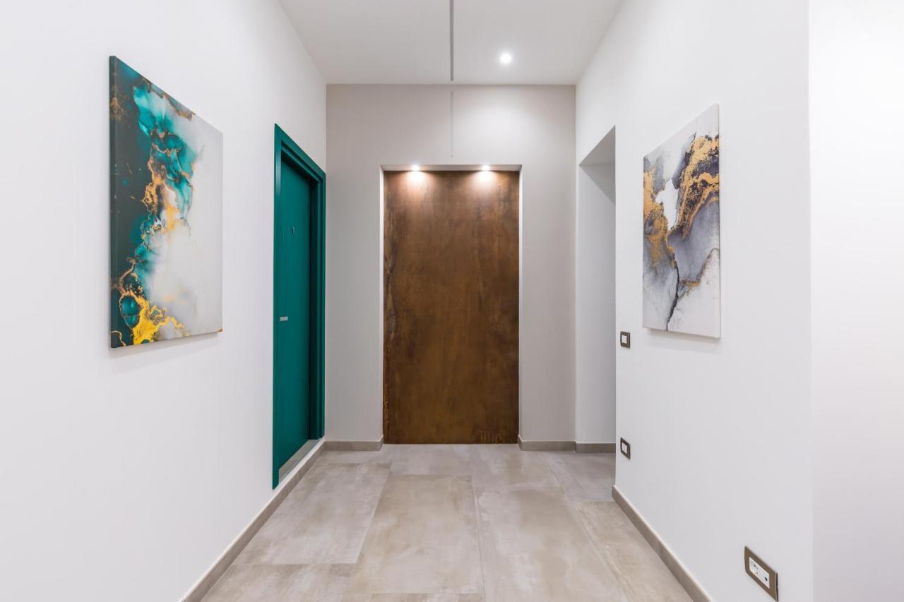 Maria'S Bright Flats At The Cathedral Apartment เนเปิลส์ ภายนอก รูปภาพ
