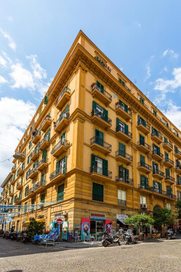 Maria'S Bright Flats At The Cathedral Apartment เนเปิลส์ ภายนอก รูปภาพ